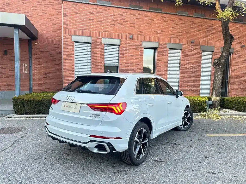 Audi Q3 2025 из CN, фото 4