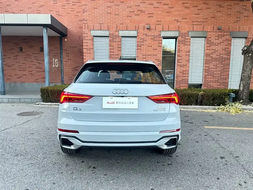Audi Q3 2025 из CN, фото 5