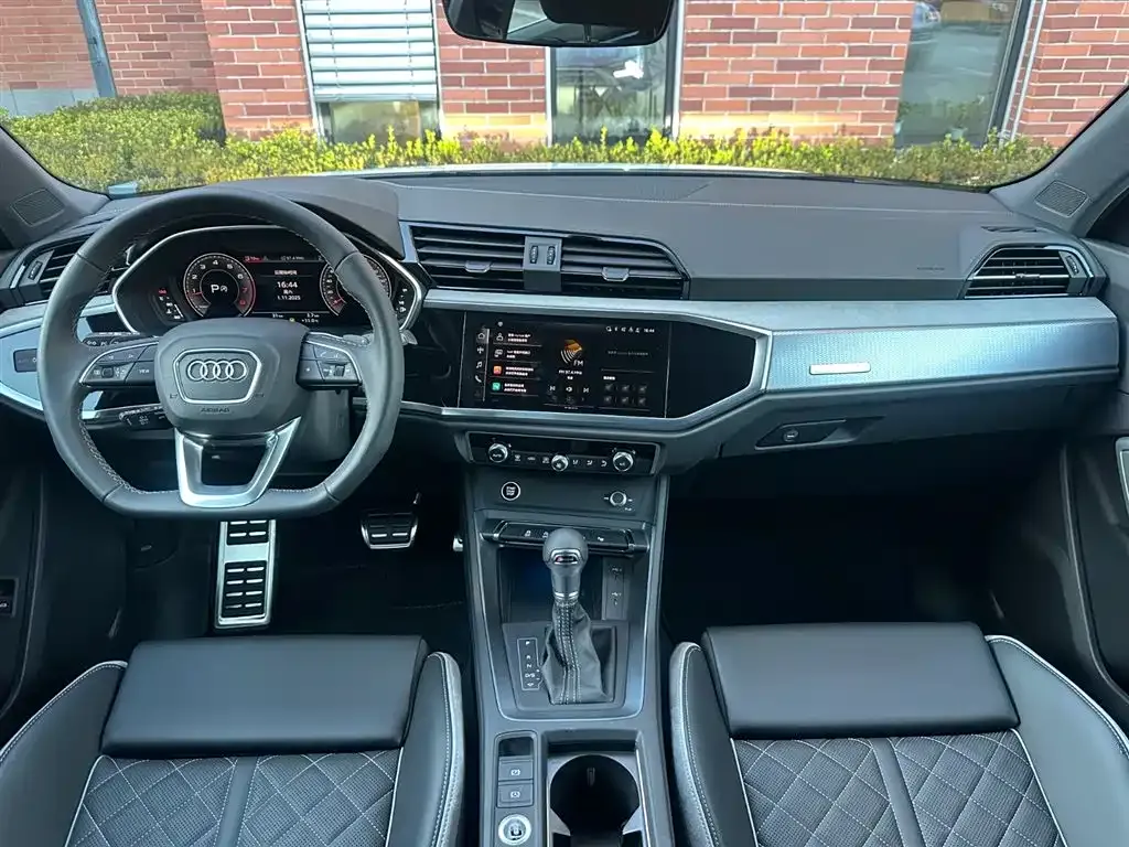Audi Q3 2025 из CN, фото 9