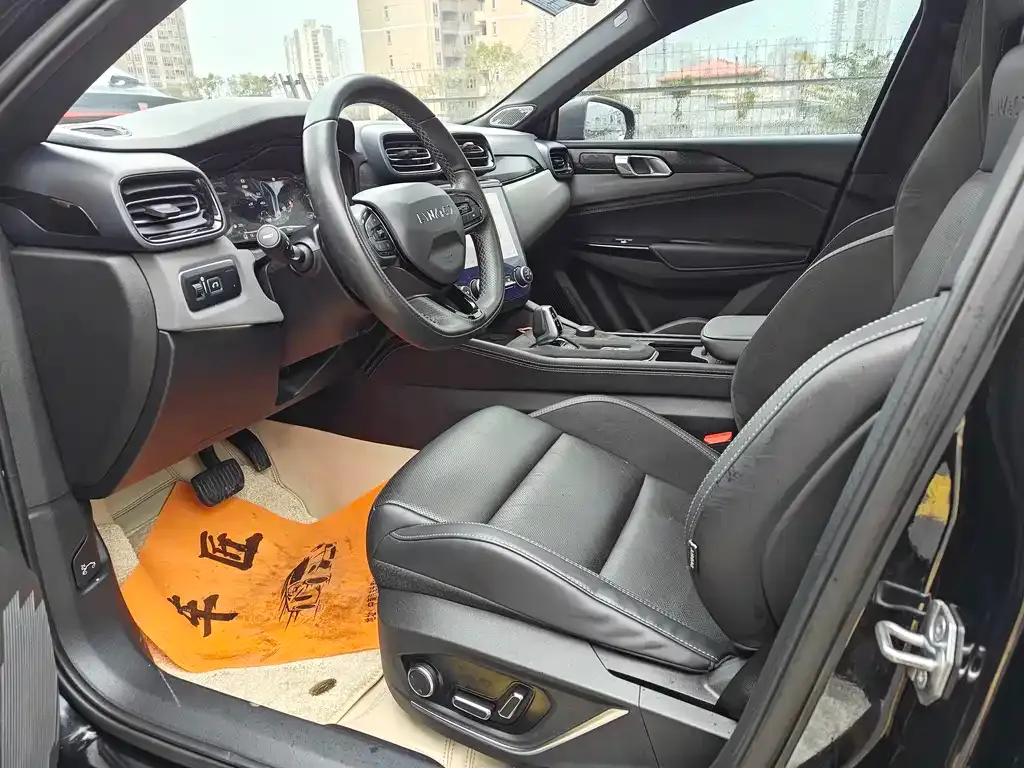 Lynk & Co 02 Hatchback 2022 из CN, фото 4