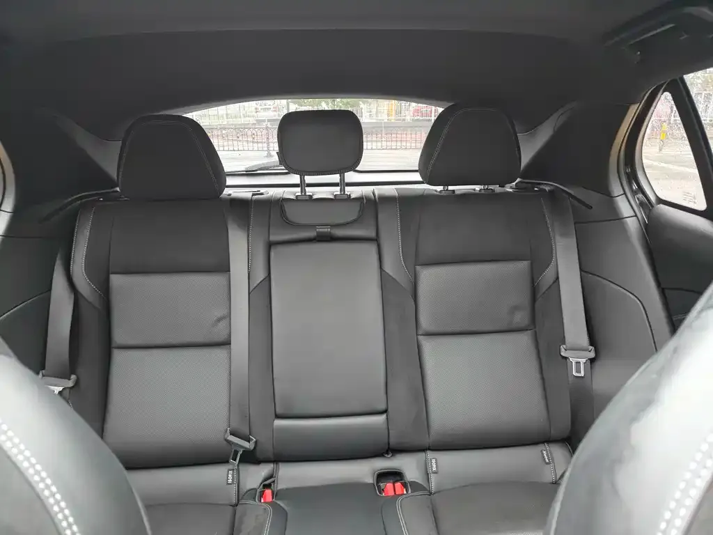 Lynk & Co 02 Hatchback 2022 из CN, фото 8
