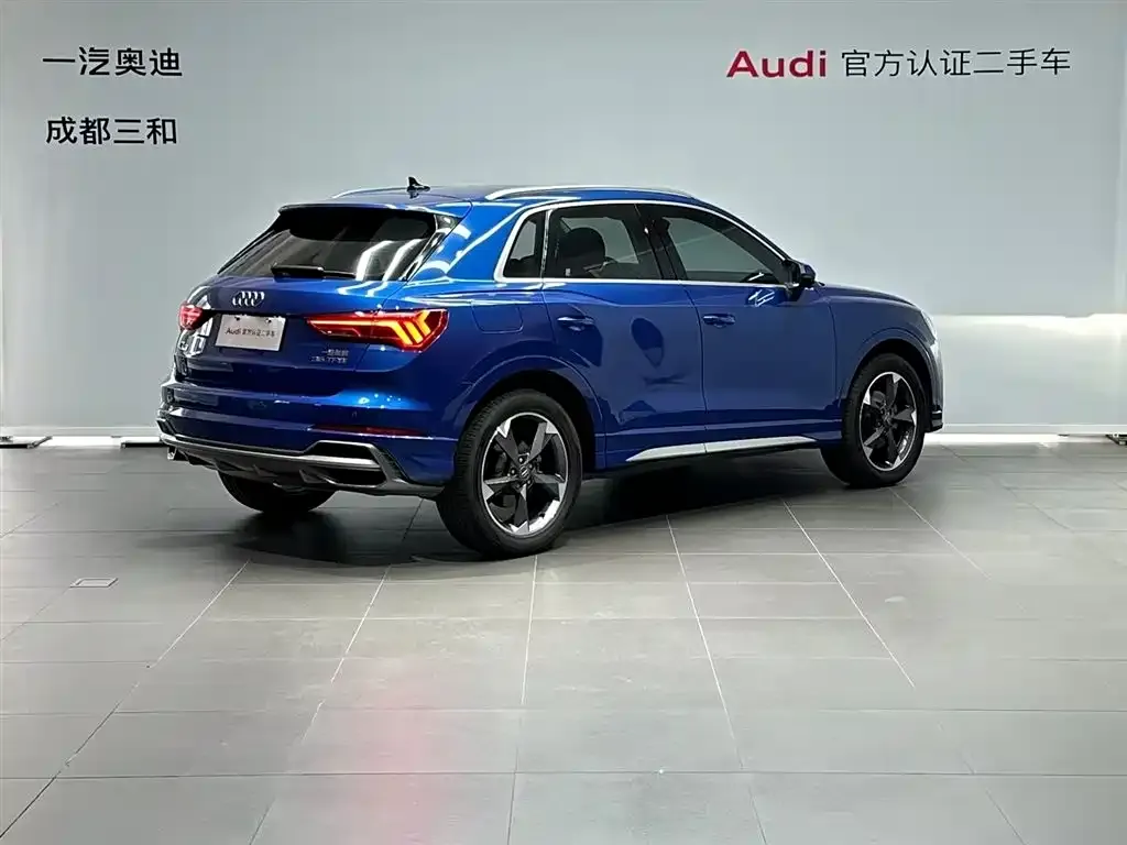 Audi Q3 — фото 4