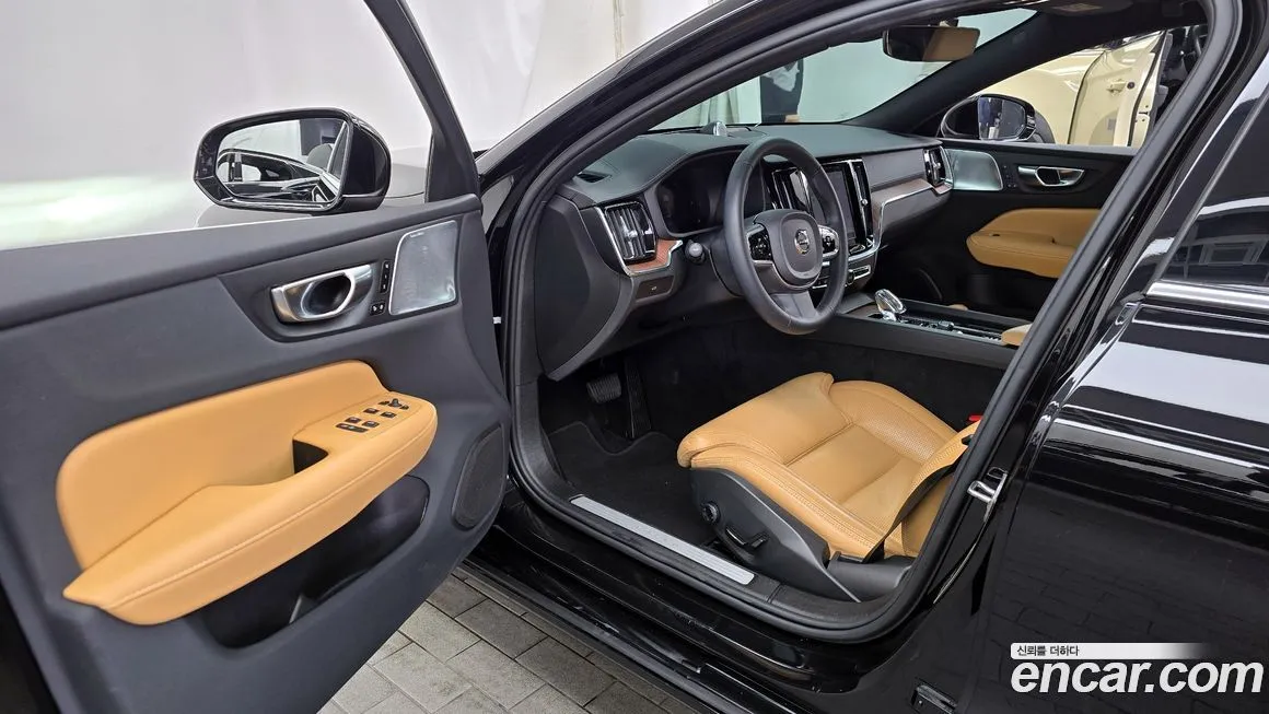 Volvo S60 2023 из KR, фото 10