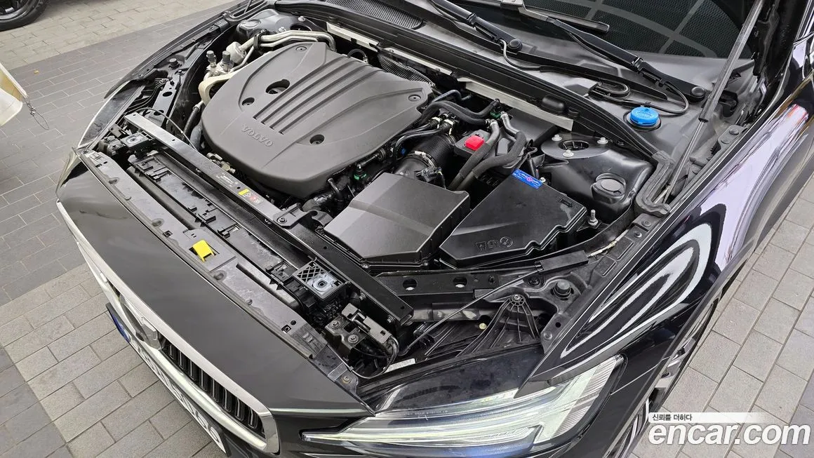 Volvo S60 2023 из KR, фото 6