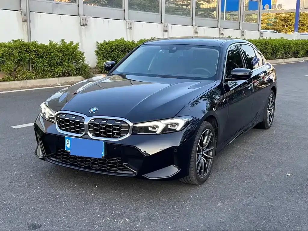 BMW 3 Series — фото 1