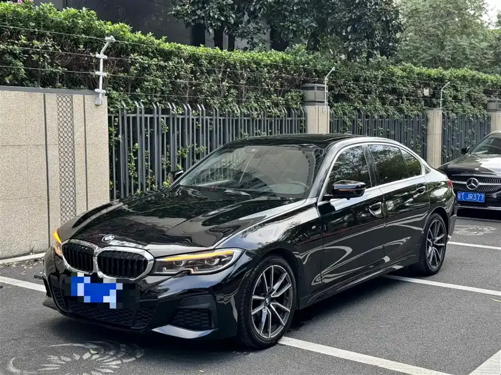 BMW 3 Series — фото 1
