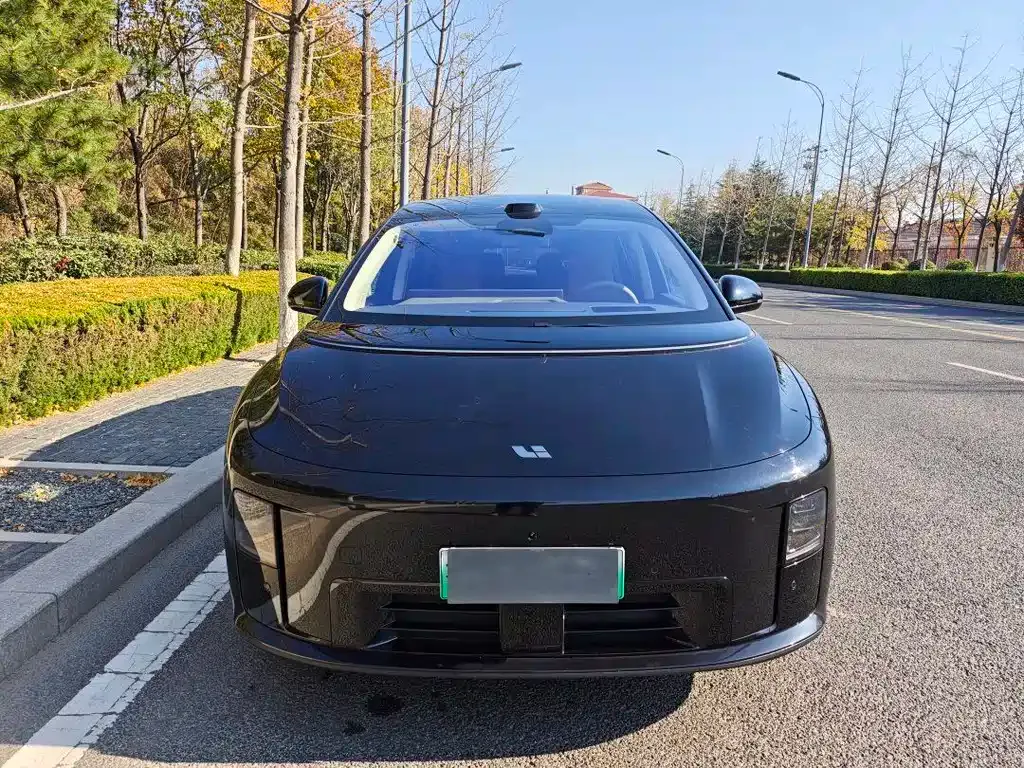 Li Auto i8 2025 из CN, фото 4