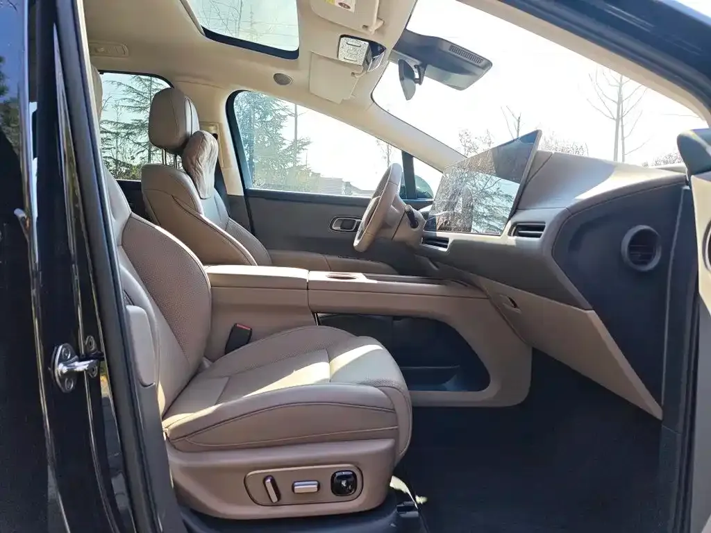 Li Auto i8 2025 из CN, фото 7