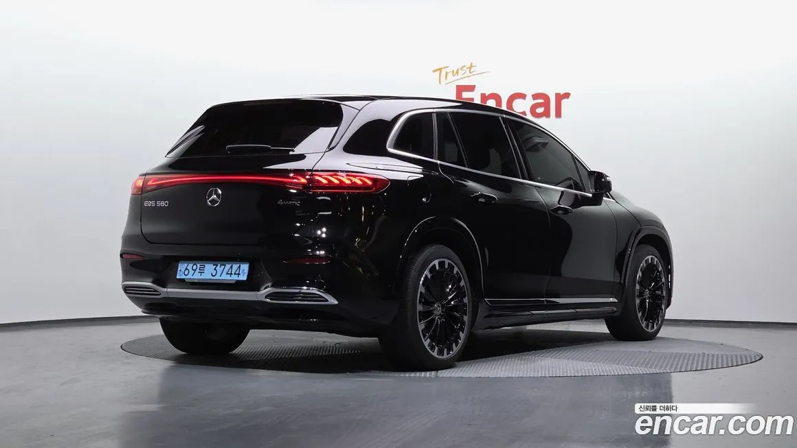 Mercedes-Benz EQS 2023 из KR, фото 2