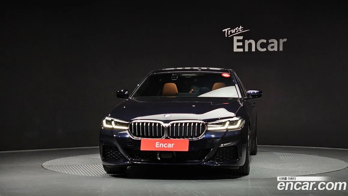 BMW 5-Series 2021 из KR, фото 3