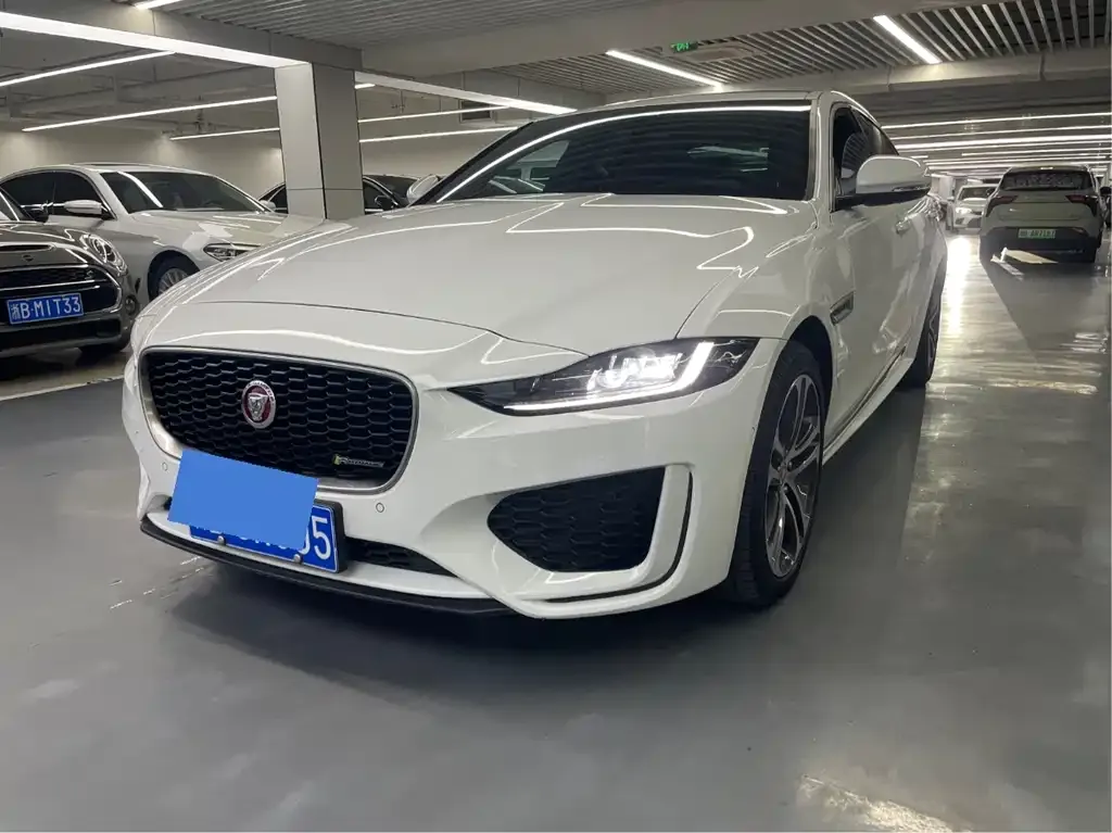 Jaguar XEL — фото 3