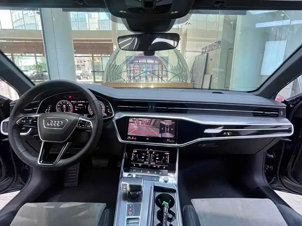 Audi A6L 2022 из CN, фото 9