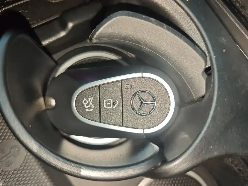 Mercedes-Benz E-Class 2024 из CN, фото 9