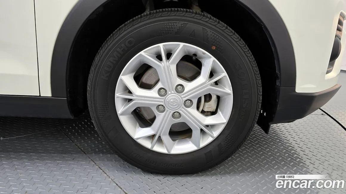 KG Mobility (Ssangyong) TIBOLI 2021 из KR, фото 5