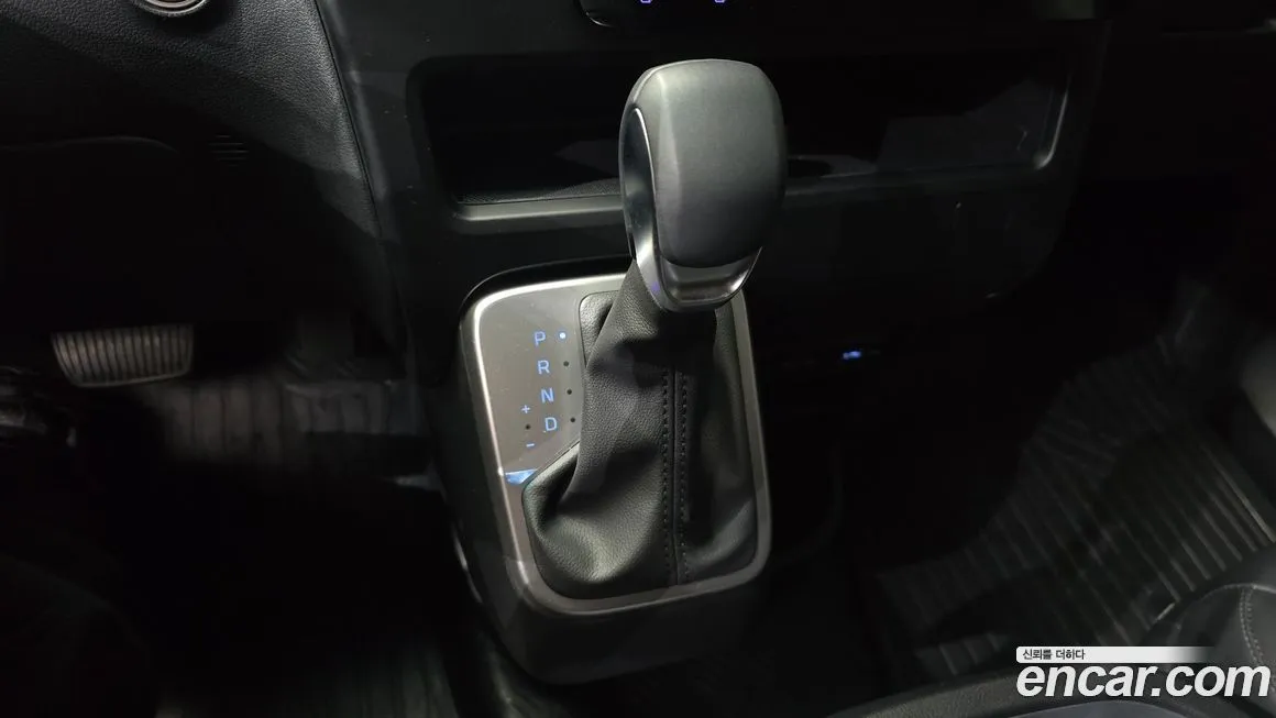 Hyundai Staria 2024 из KR, фото 9