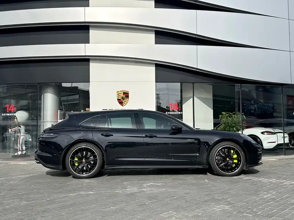 Porsche Panamera Hybrid 2024 из CN, фото 5