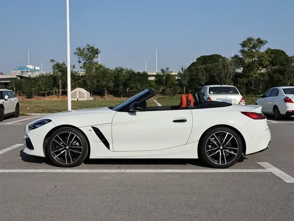 BMW Z4 2024 из CN, фото 3