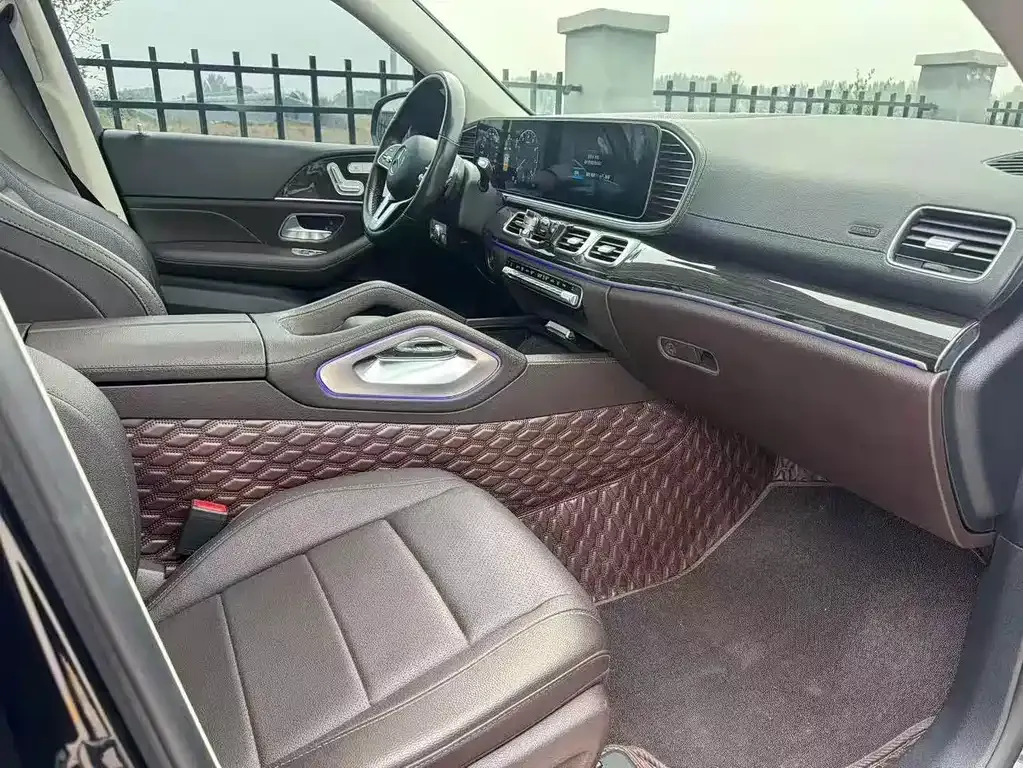 Mercedes-Benz GLE — фото 6