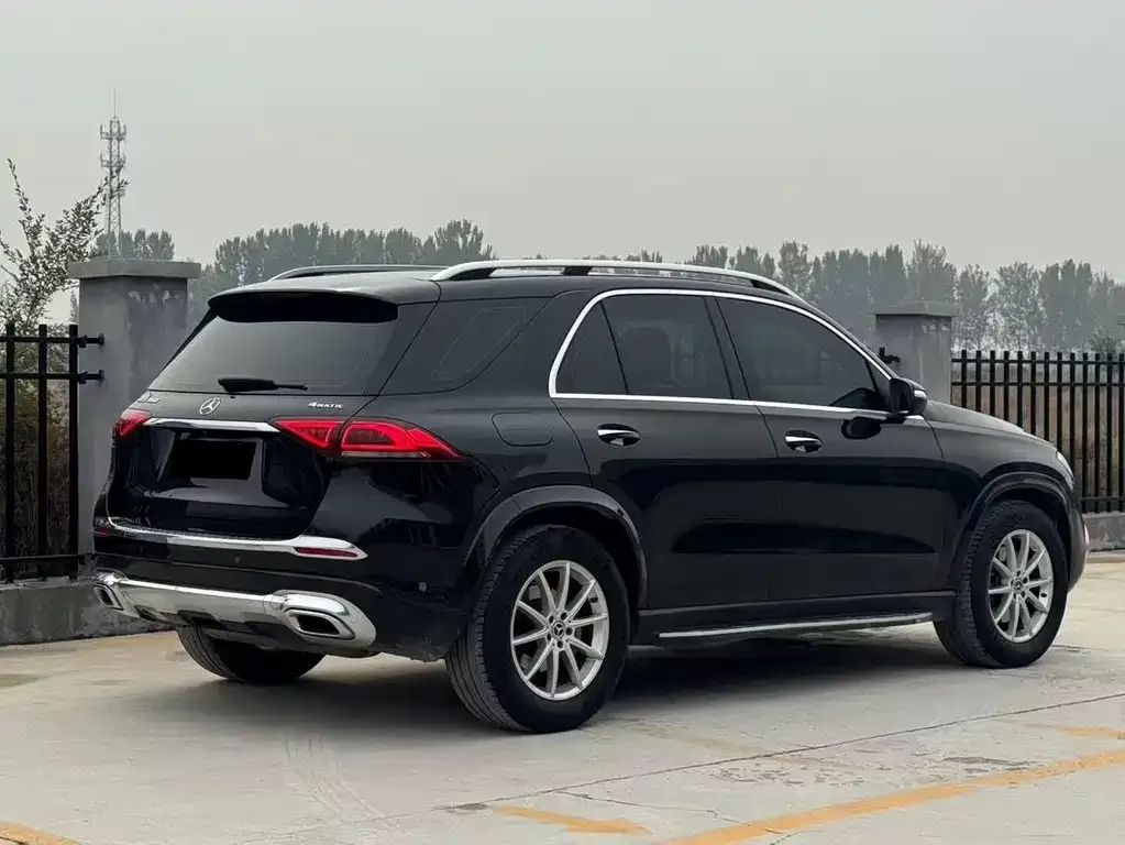 Mercedes-Benz GLE — фото 8