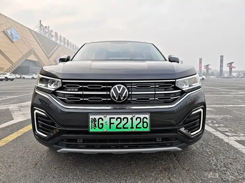 Volkswagen GTE PHEV 2021 из CN, фото 2