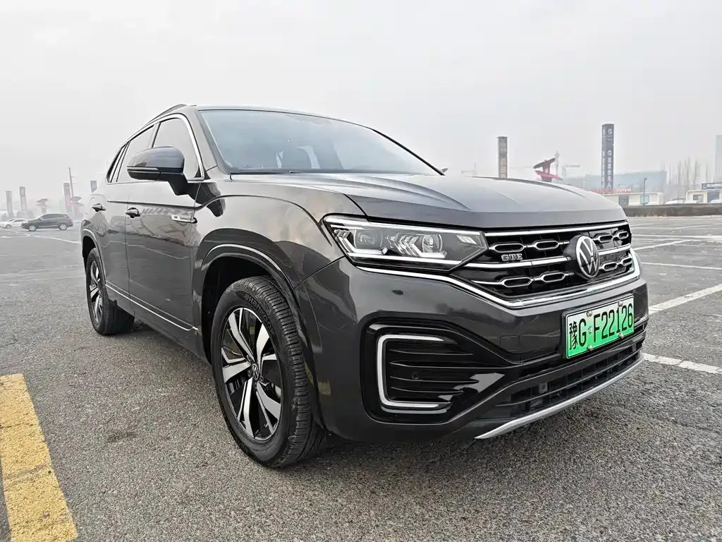 Volkswagen GTE PHEV 2021 из CN, фото 3