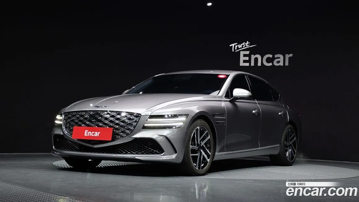 Genesis G80 — фото 1