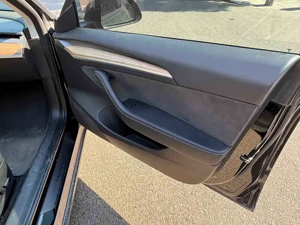Tesla Model 3 2022 из CN, фото 6