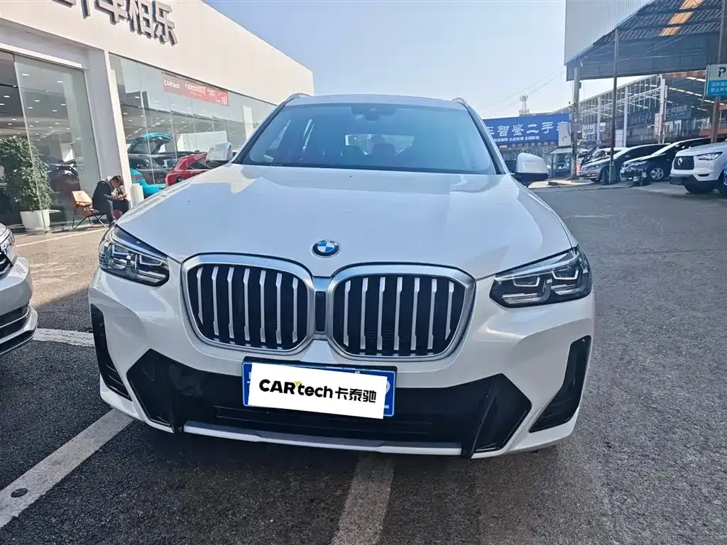 BMW X3 2024 из CN, фото 2