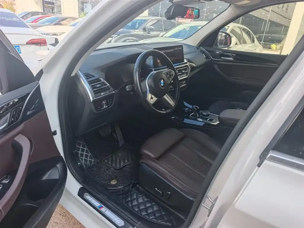 BMW X3 2024 из CN, фото 3