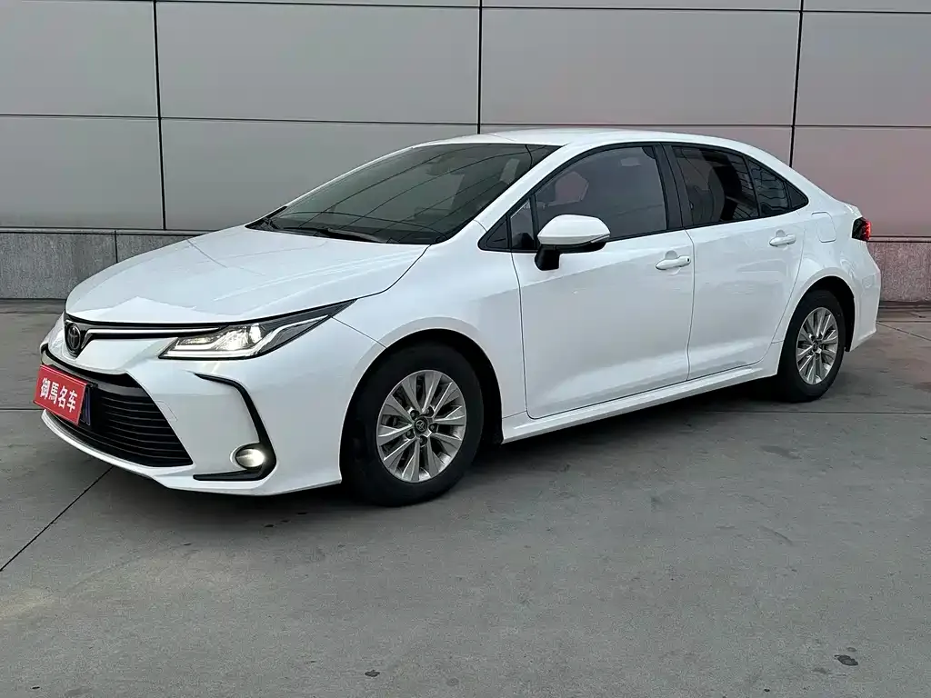 Toyota Corolla 2021 из CN, фото 1