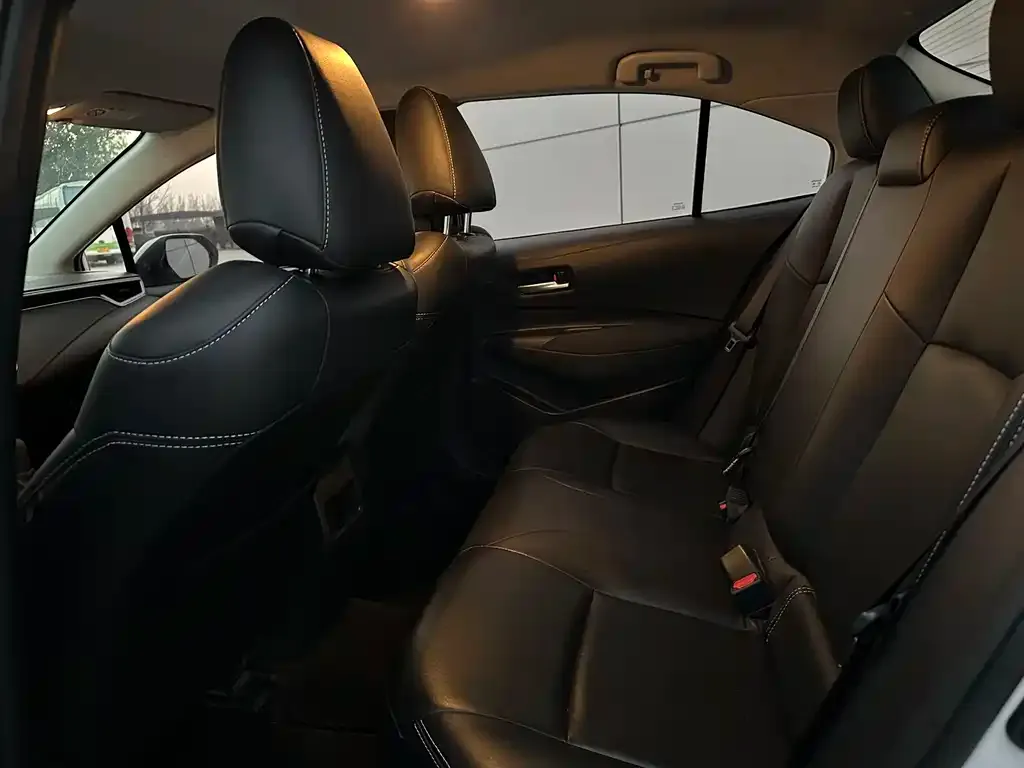 Toyota Corolla 2021 из CN, фото 7
