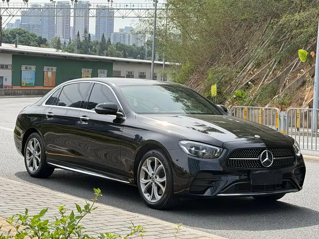 Mercedes-Benz E-Class 2024 из CN, фото 4