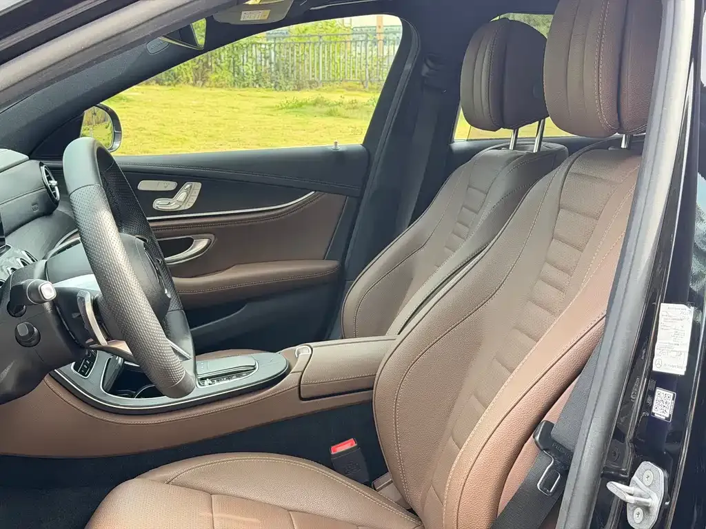 Mercedes-Benz E-Class 2024 из CN, фото 8