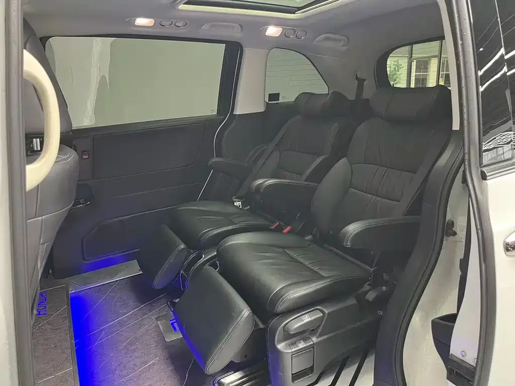Honda Odyssey 2024 из CN, фото 10