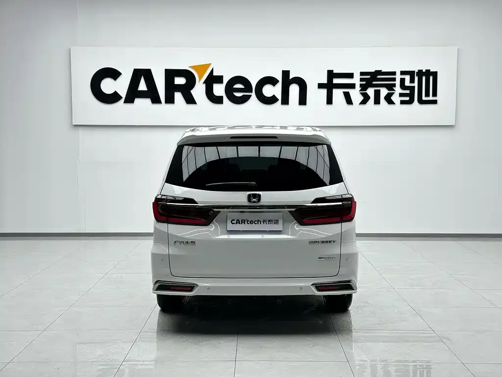 Honda Odyssey 2024 из CN, фото 5