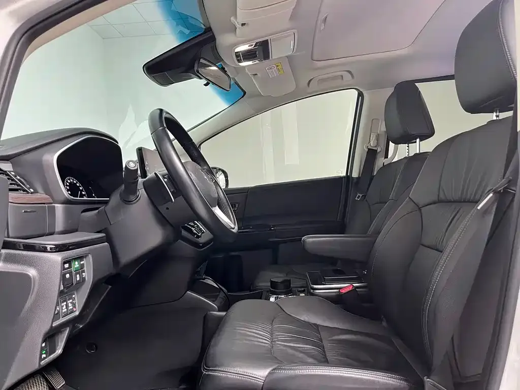 Honda Odyssey 2024 из CN, фото 7