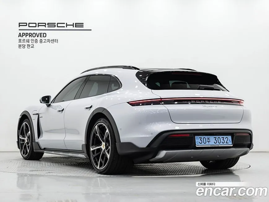 Porsche Taycan 2025 из KR, фото 2