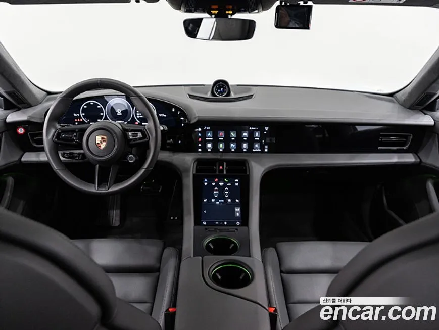 Porsche Taycan 2025 из KR, фото 7