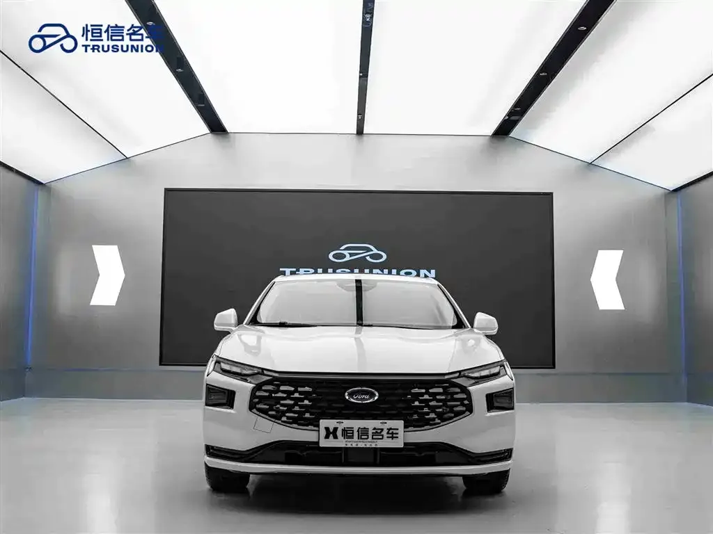 Ford Mondeo 2024 из CN, фото 2