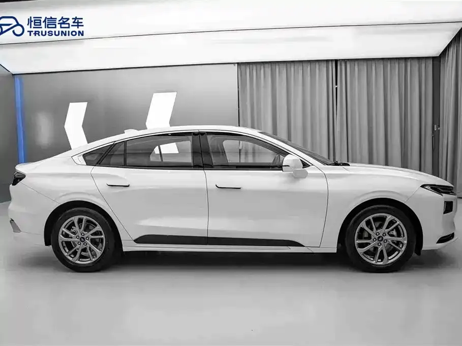 Ford Mondeo 2024 из CN, фото 4