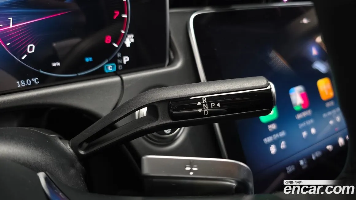 Mercedes-Benz E-Class — фото 9