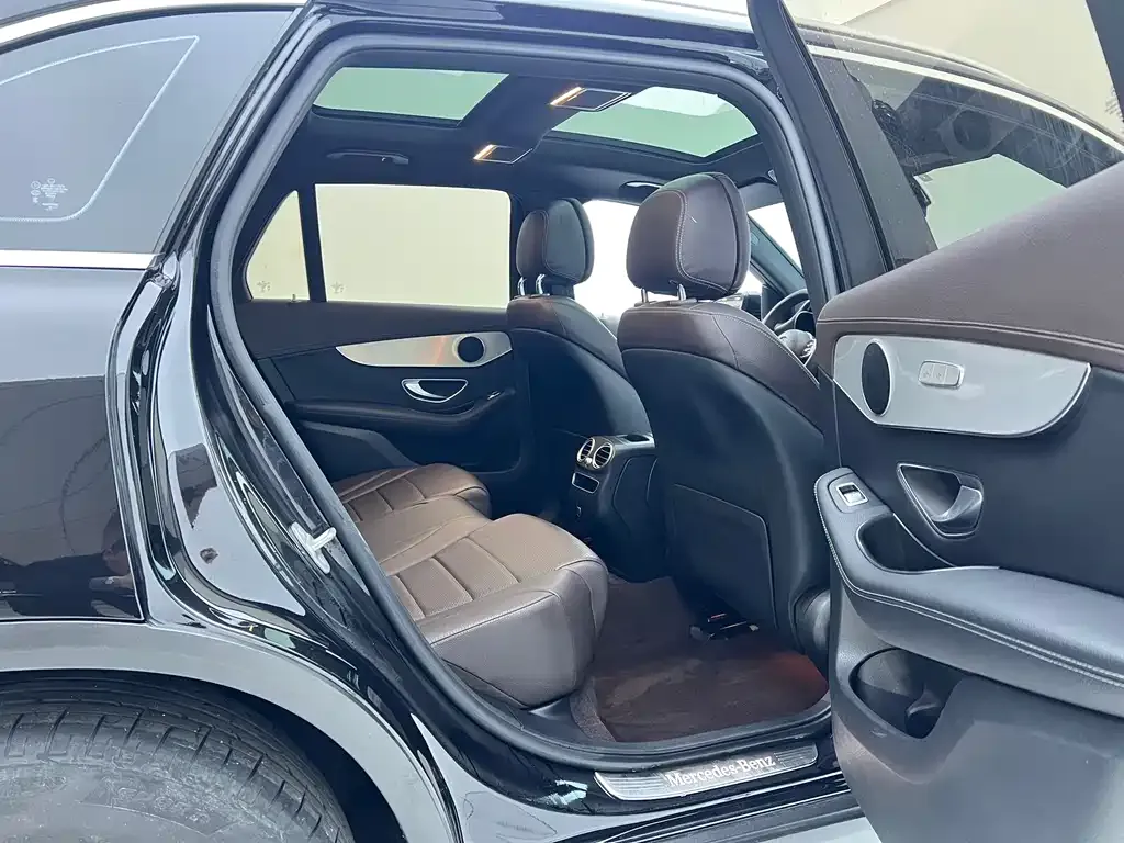 Mercedes-Benz GLC 2021 из CN, фото 8