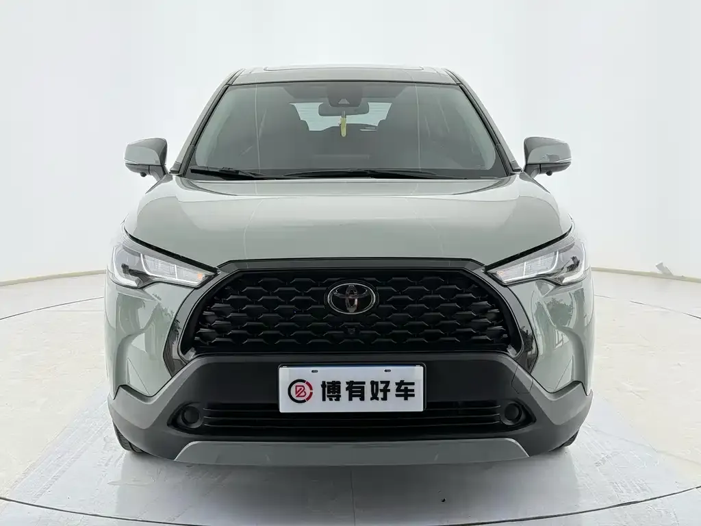Toyota Corolla Cross 2023 из CN, фото 2