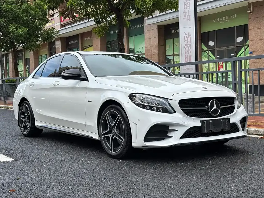 Mercedes-Benz C-Class — фото 3