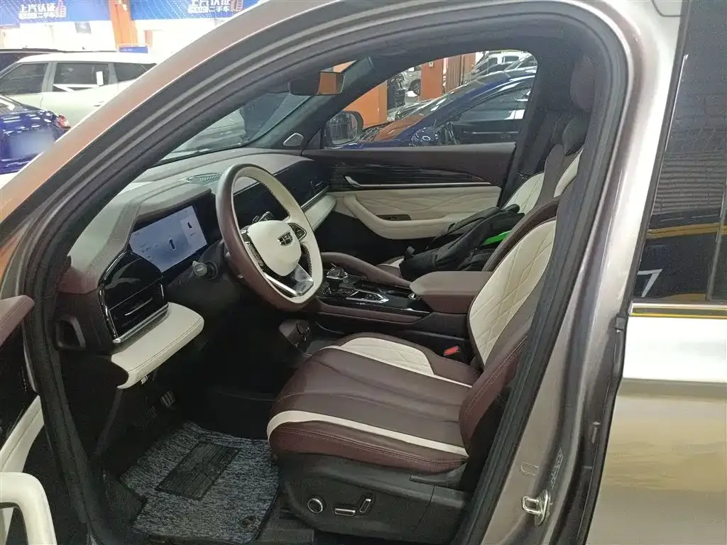 Geely Xingyue L 2023 из CN, фото 7