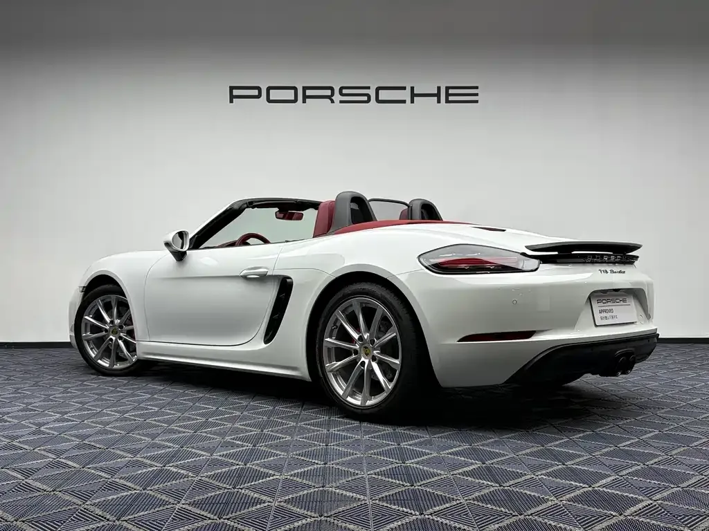Porsche 718 — фото 8