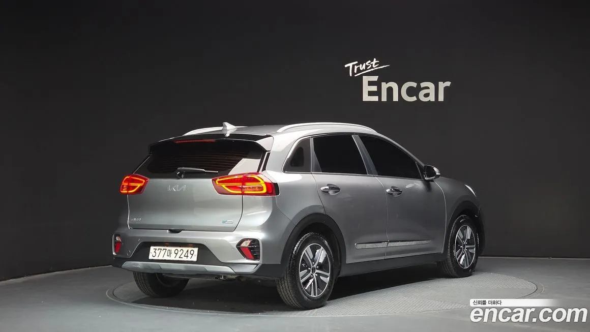 Kia Niro — фото 2
