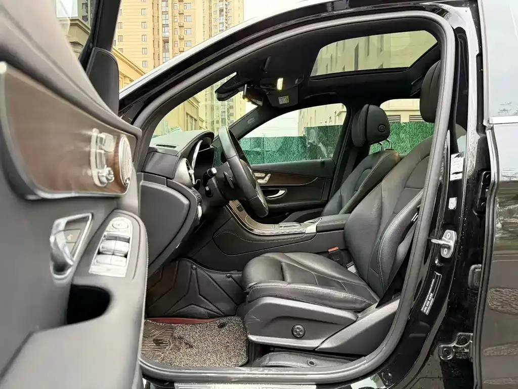 Mercedes-Benz GLC 2022 из CN, фото 4
