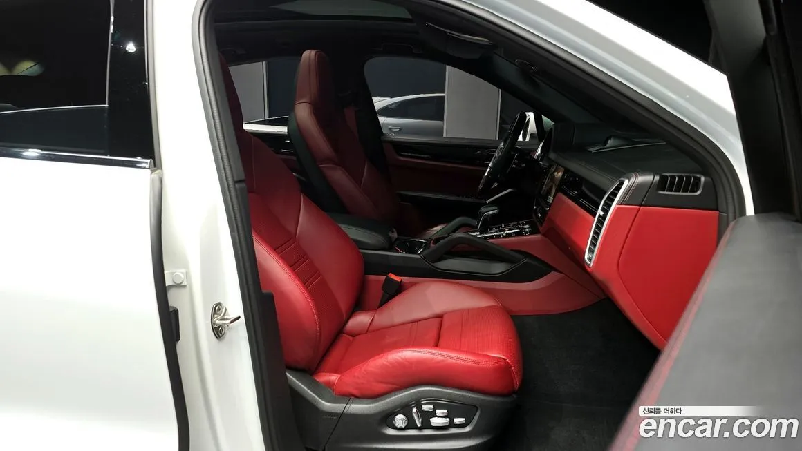 Porsche Cayenne 2021 из KR, фото 10