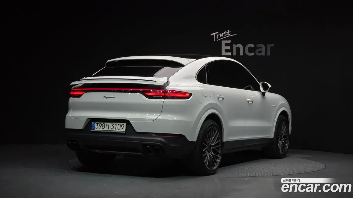 Porsche Cayenne 2021 из KR, фото 2